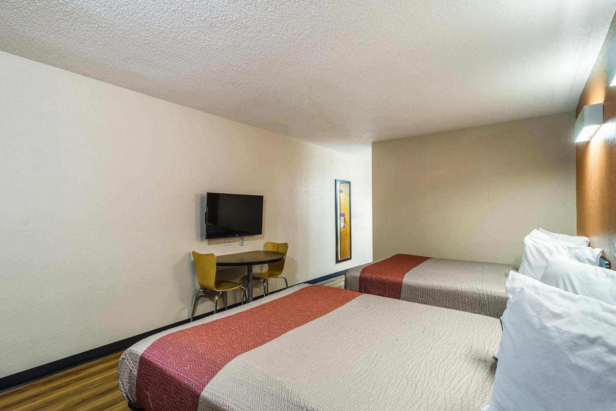 Motel 6-Libertyville, Il Bagian luar foto