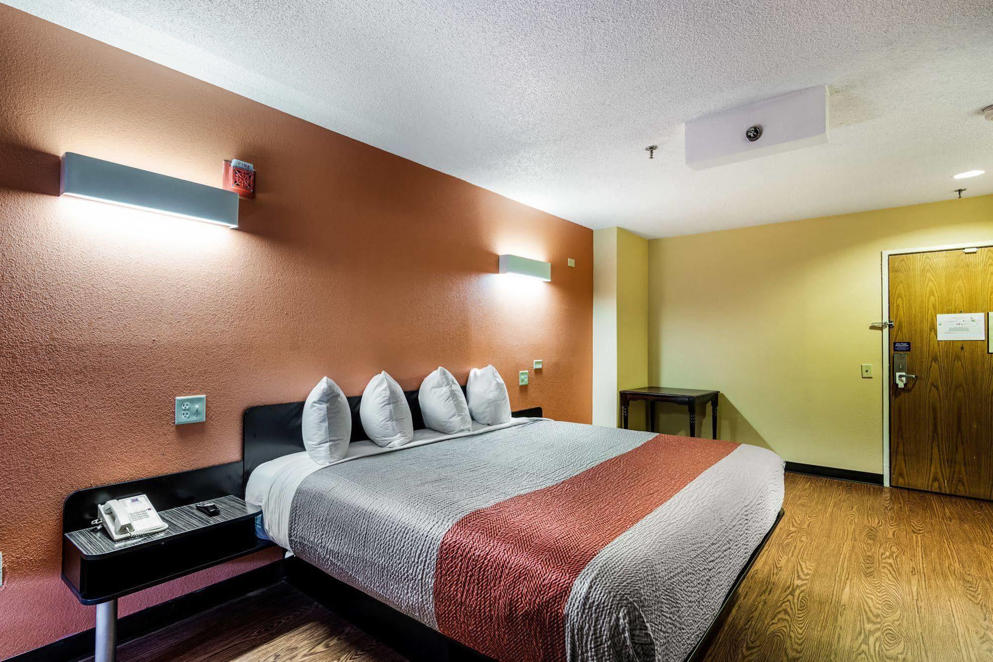 Motel 6-Libertyville, Il Bagian luar foto