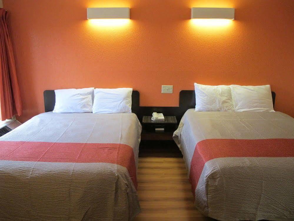 Motel 6-Libertyville, Il Bagian luar foto